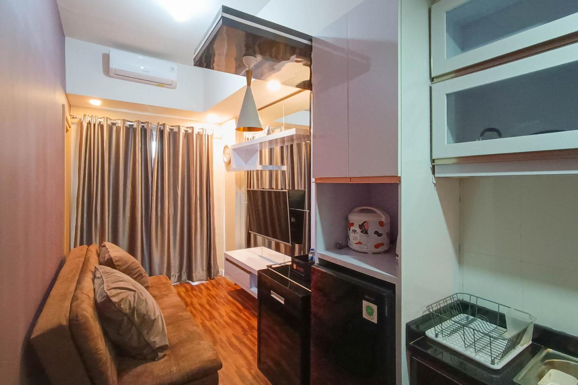 Simply 1Br At 31St Floor Vida View Makassar Apartment By Travelio Pampang Eksteriør billede