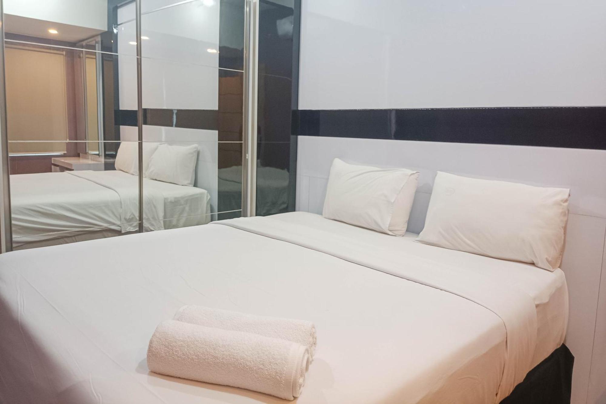 Simply 1Br At 31St Floor Vida View Makassar Apartment By Travelio Pampang Eksteriør billede